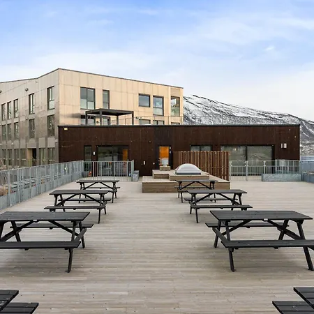 Arctic Homes - Vervet Apartment, Stunning Views *
